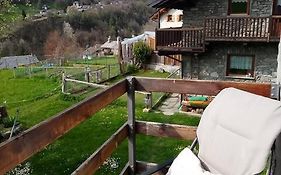 Casa Indipendente Val d'Ayas - Challand Saint Anselme